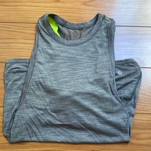 ONLY WORN ONCE Lululemon Grey Tank with Green Built in Bra Size 4